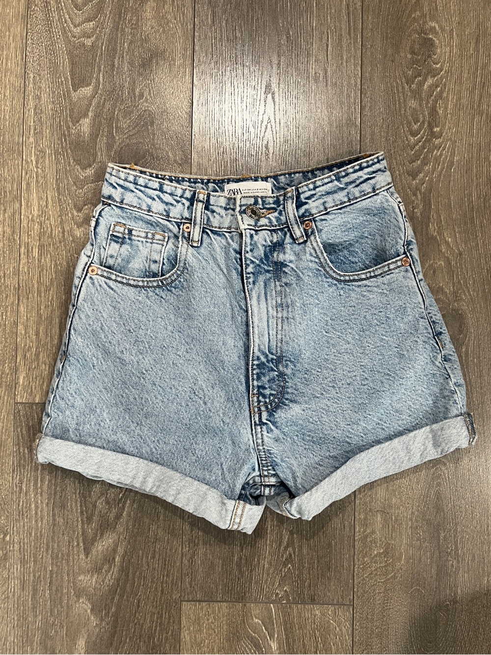 Zara light denim high waisted shorts - size 2